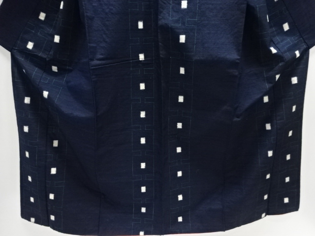  幾何学模様織出し手織り真綿小千谷紬着物